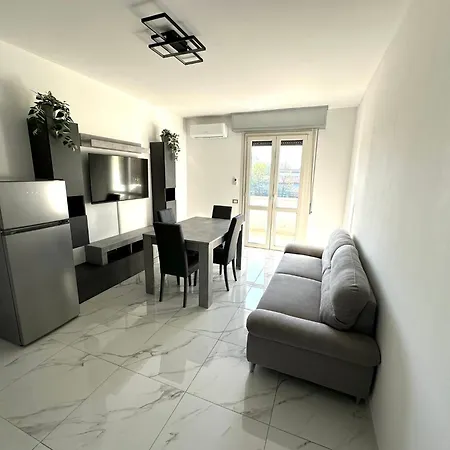 Elegante A Due Passi Dal Mare Appartement