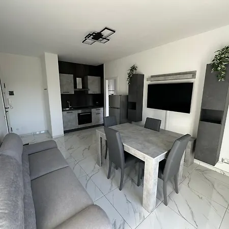 Elegante A Due Passi Dal Mare Appartement